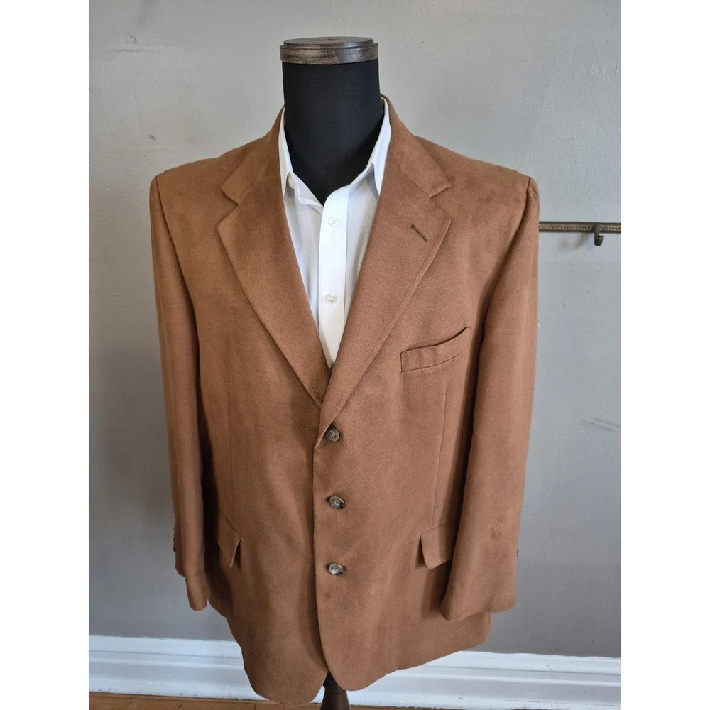 Norm Thompson Mens Micro Suede Sports Coat 47R Brown USA 3 Button Blazer